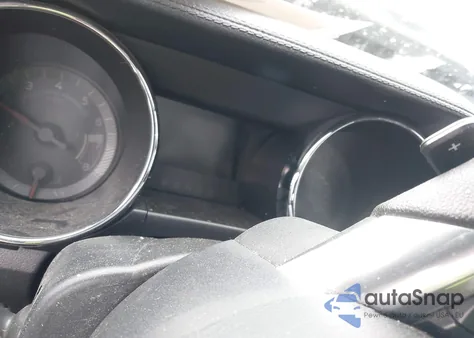 2015 Ford Mustang V6 из США, поврежденный, VIN 1FA6P8AM3F5388204